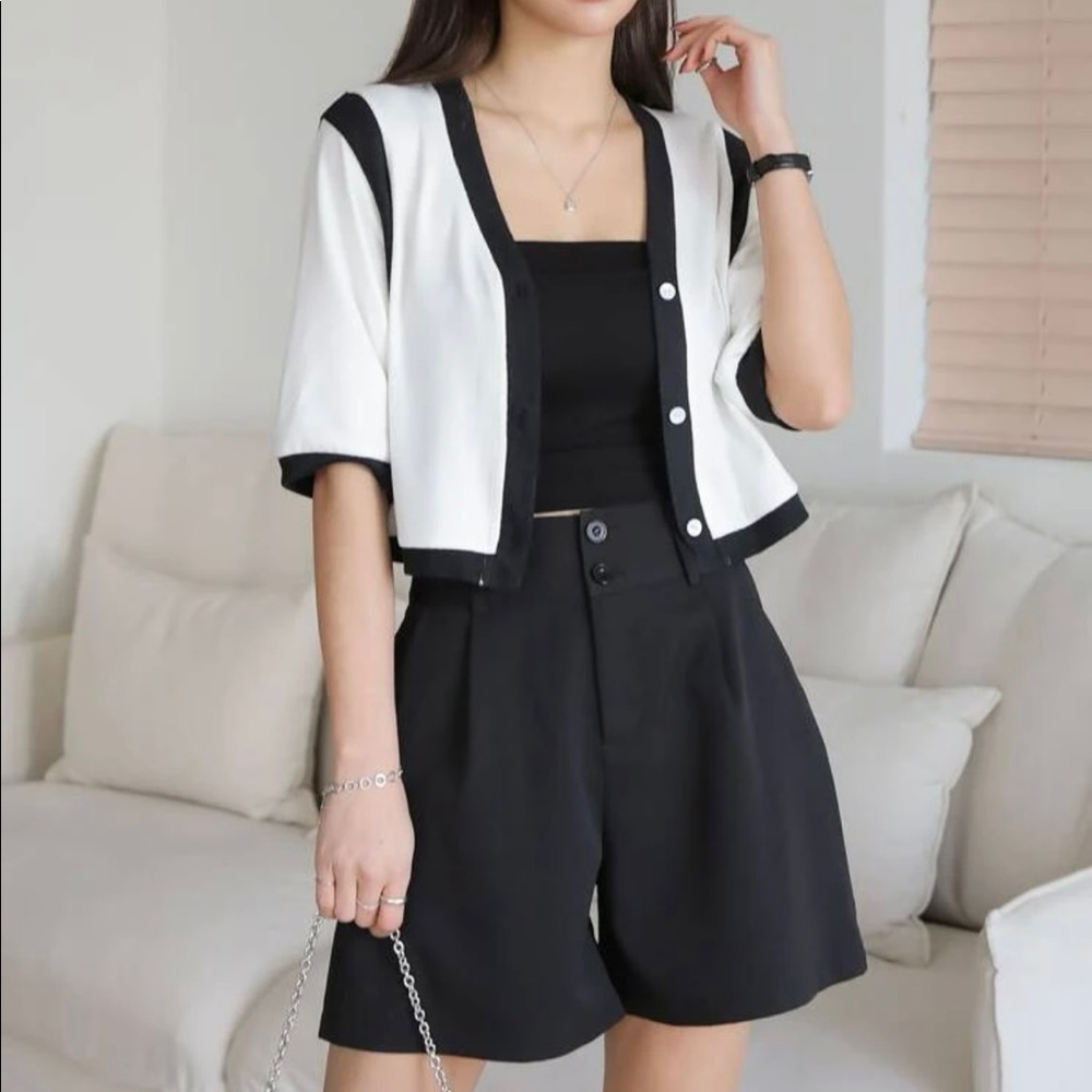 Button down short sleeve cardigan style blouse